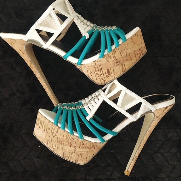 scene Shoes - Gorgeous stilettos